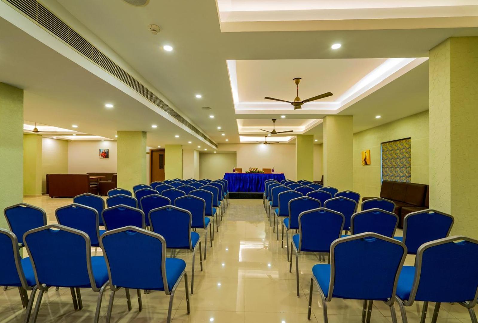 Hotel Malika Residency Ettumanoor Zewnętrze zdjęcie