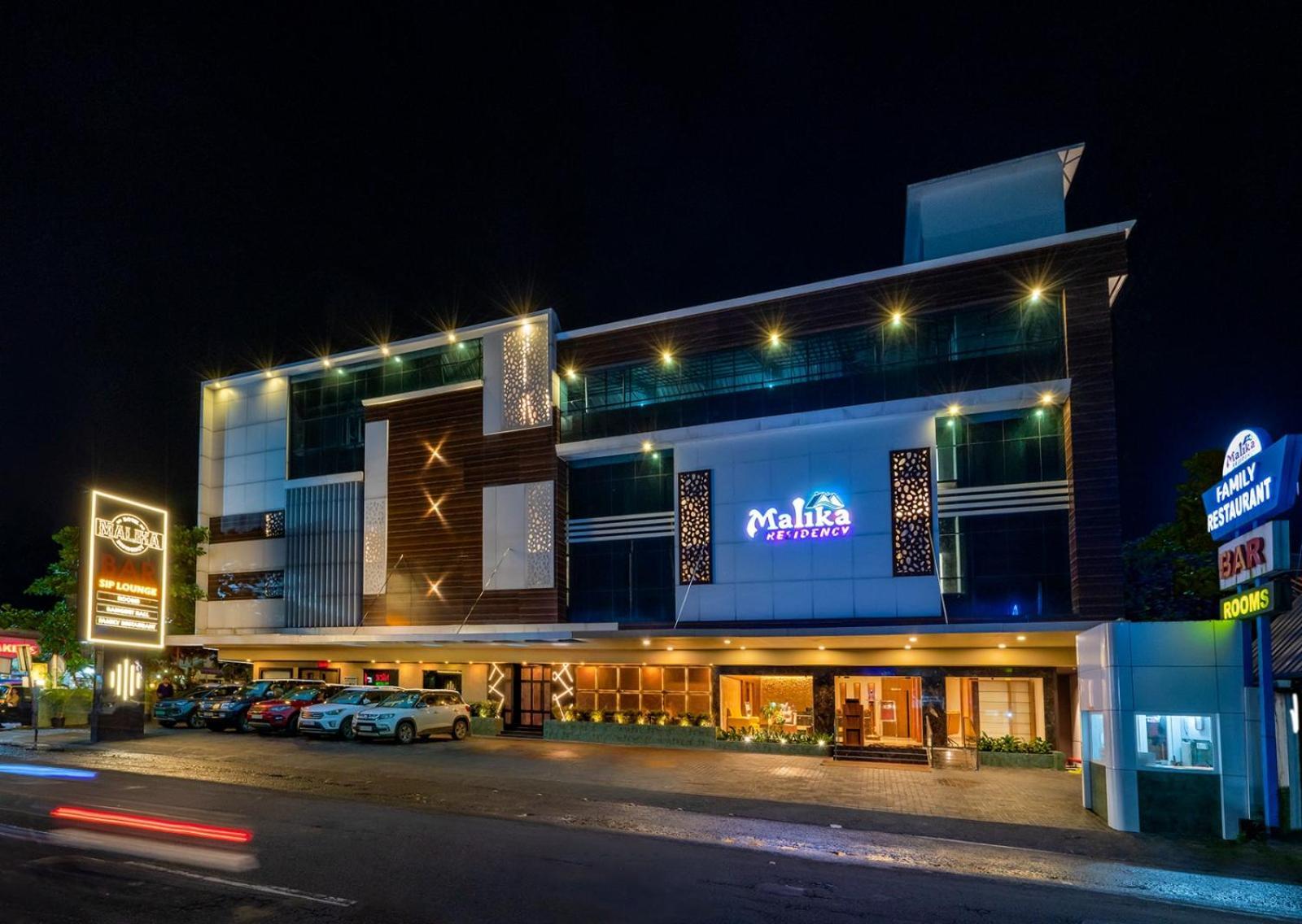 Hotel Malika Residency Ettumanoor Zewnętrze zdjęcie